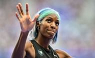 Shaunae Miller-Uibo waving to her fans. (Image via: Getty)
